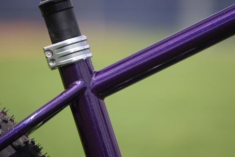 Welded seat cluster on steel hardtail